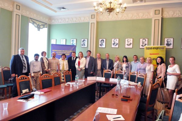 Адвокаты Киева по международным и миграционным делам